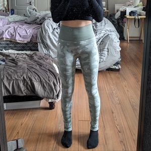 Puma Seamless Workout Leggings XS